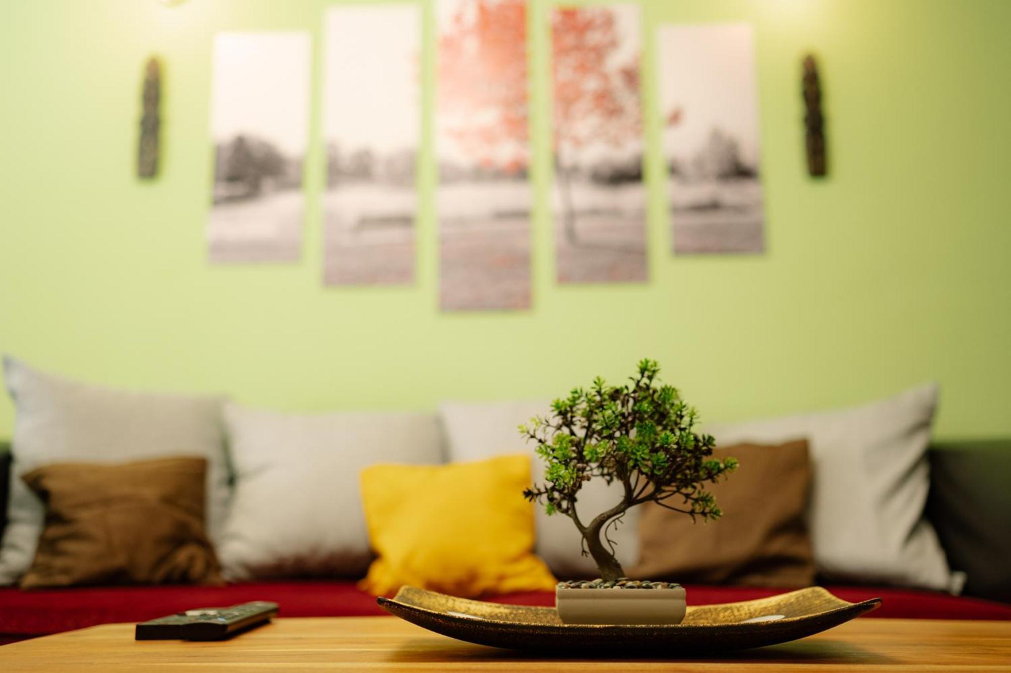 Top Center Spacious Apartment With Ac And Free Underground Parking صوفيا المظهر الخارجي الصورة