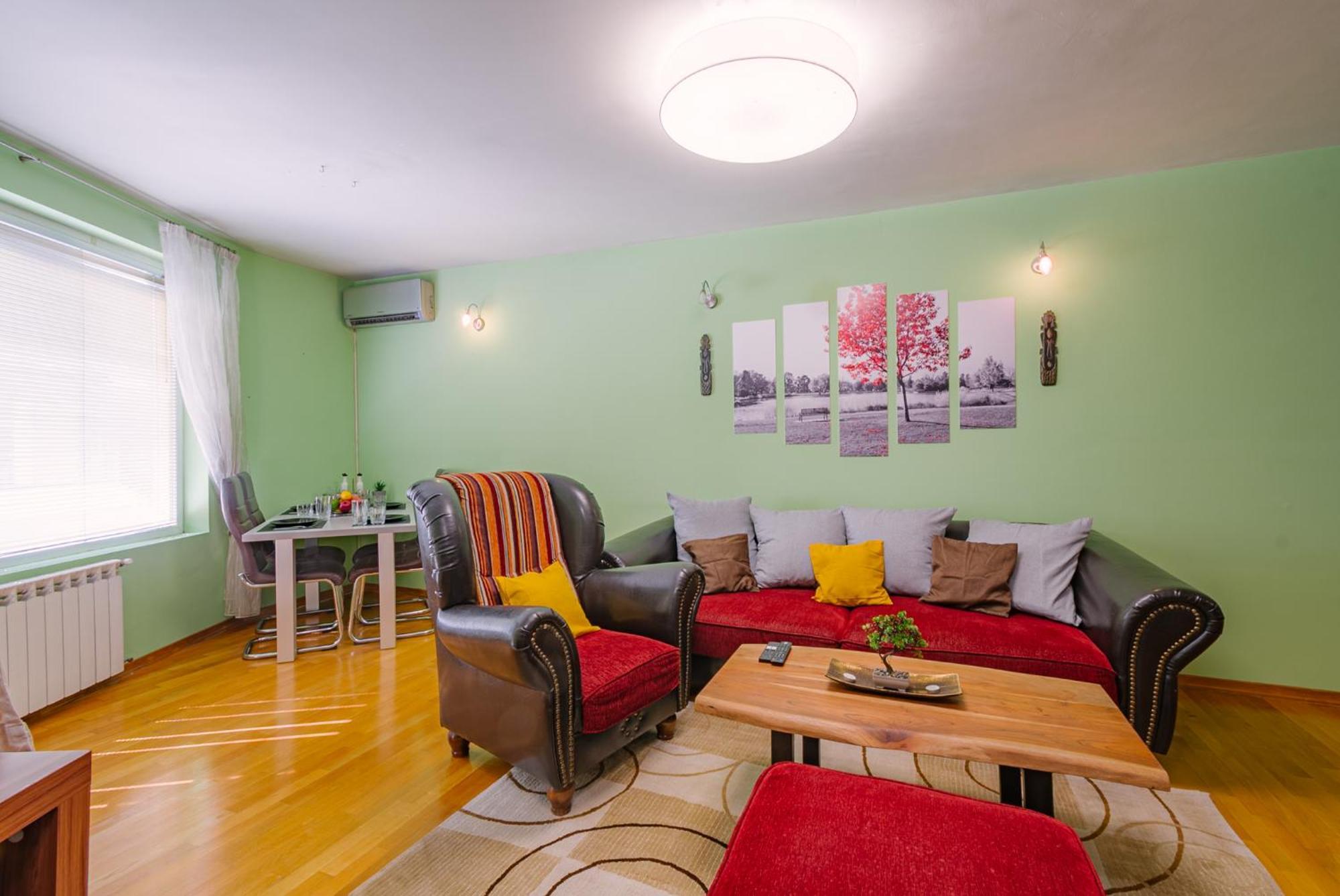 Top Center Spacious Apartment With Ac And Free Underground Parking صوفيا المظهر الخارجي الصورة